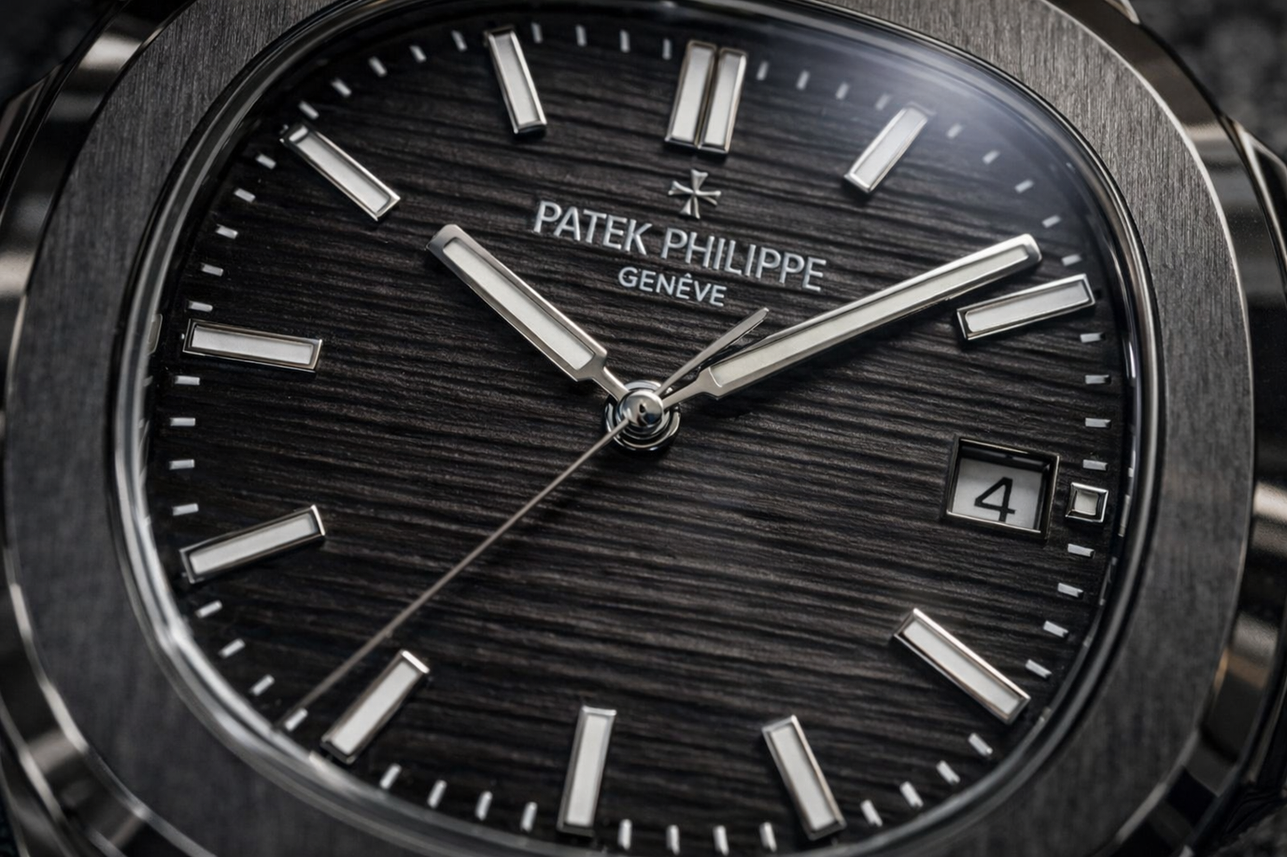 Men’s Luxury Black Stainless Steel Watch