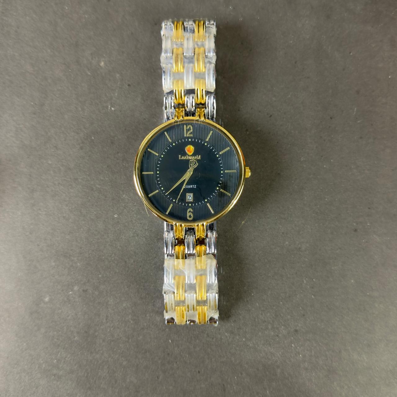 LookWorld Watch